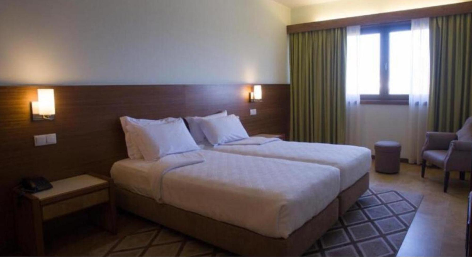Hotel Santo Andre Повуа-ди-Варзин Экстерьер фото